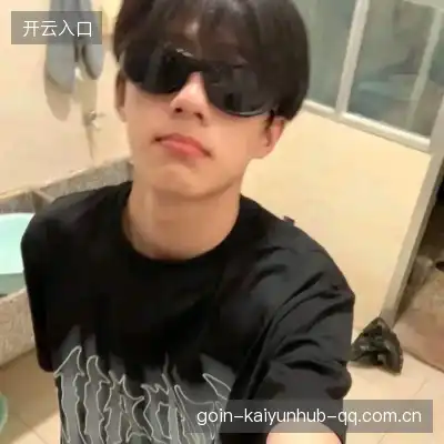 翁纳伶
